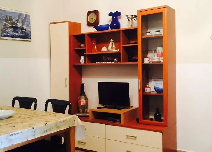 Appartement Lovor *